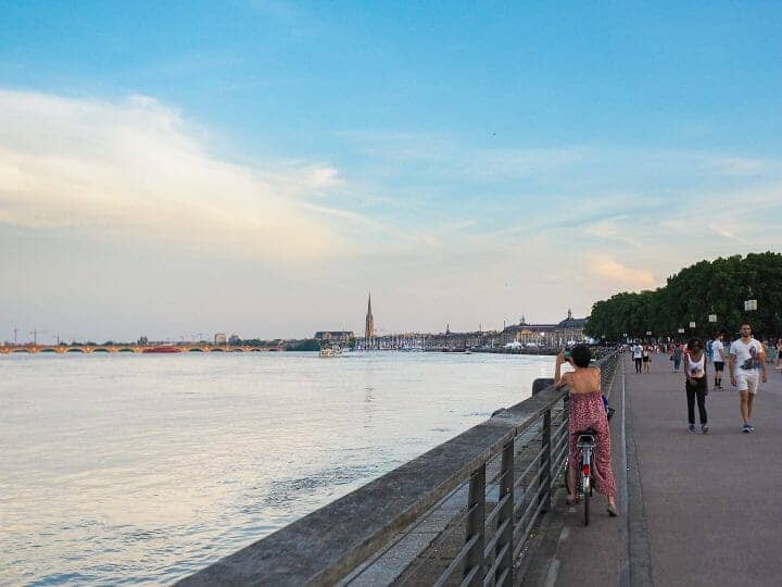 Les quais, les visites incontournables pour un Week-end à Bordeaux